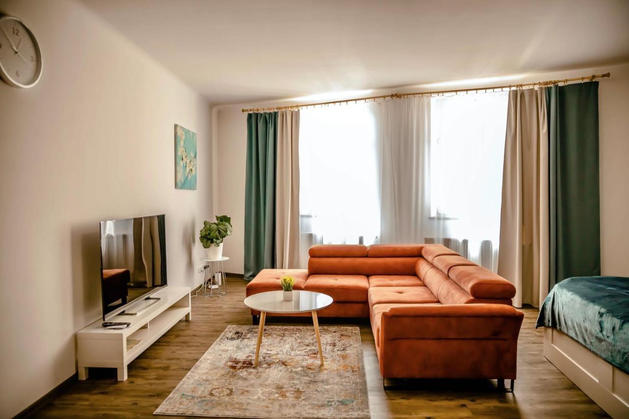 Luxusni Na Velkem Namesti, Wi-fi, Netflix Apartament *